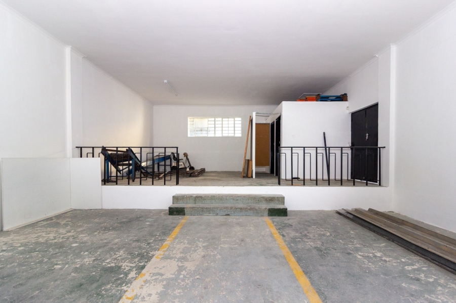 To Let commercial Property for Rent in Korsten Eastern Cape
